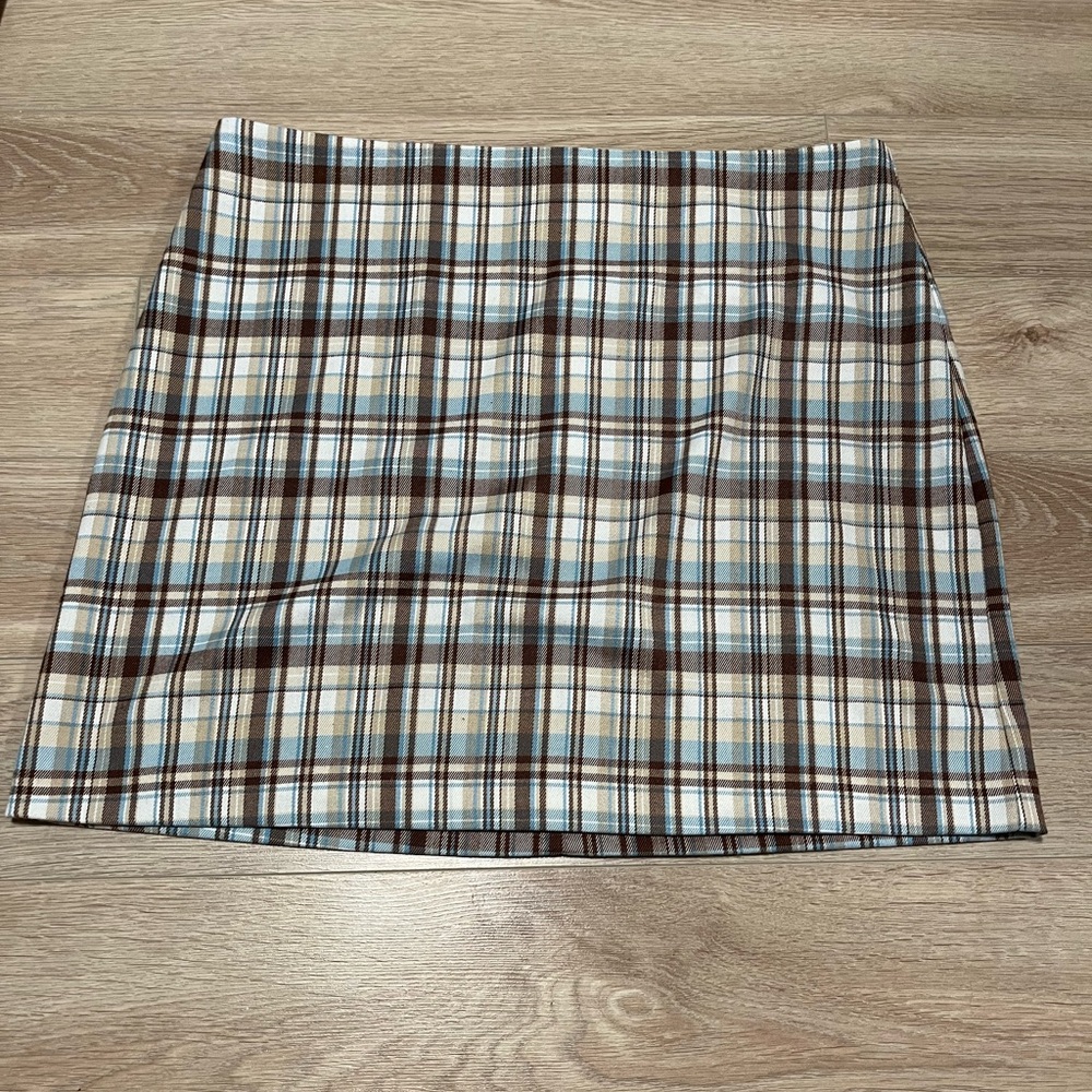 Plaid mini skirt